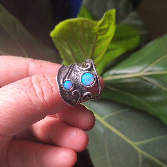 Sterling silver opal ring sz.8 - Picture 6 of 7